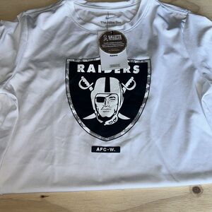 Nike youth 14/16 Raiders White Short Sleeve Graphic Tee
